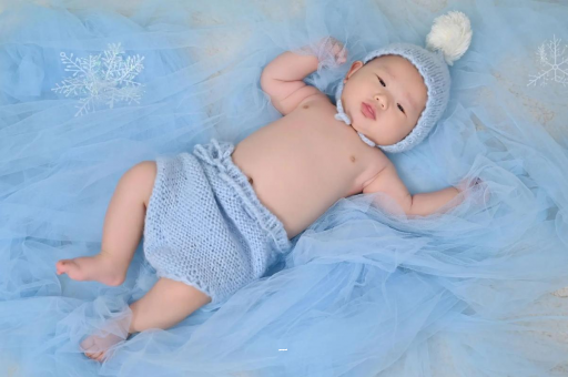 南县摸孕妇肚子沾喜气